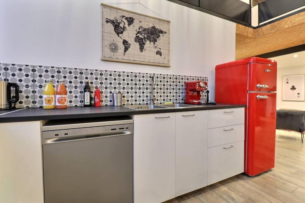 Loft Valence - Centre Apartment ภายนอก รูปภาพ