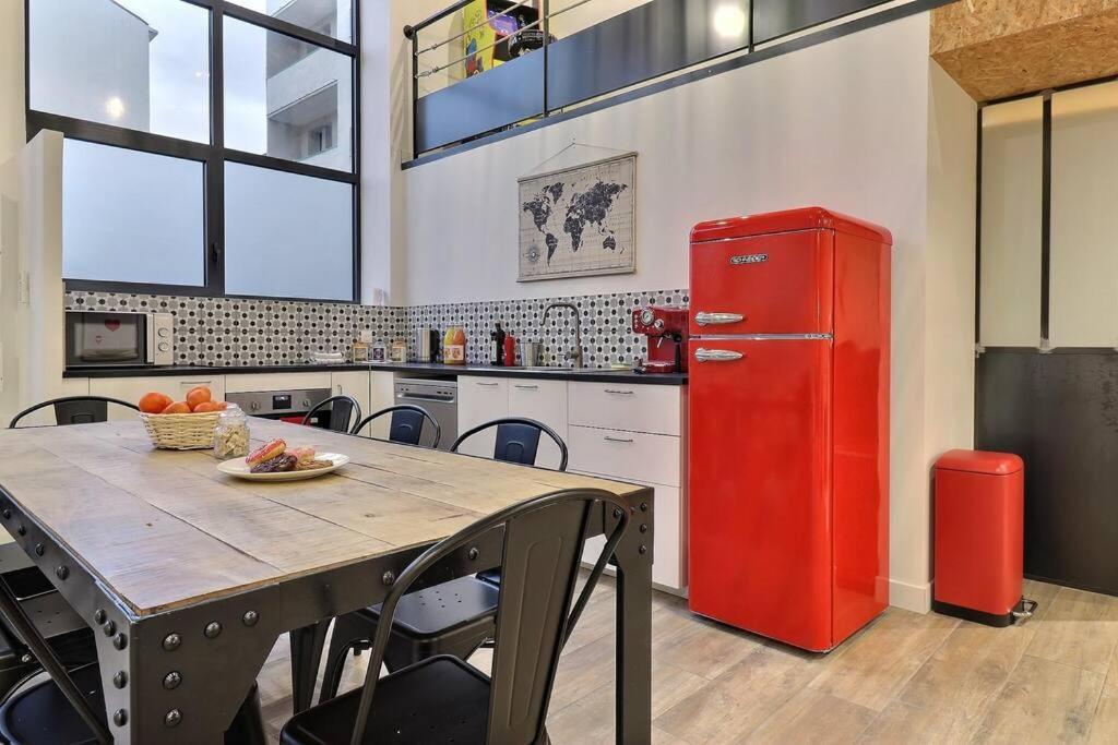 Loft Valence - Centre Apartment ภายนอก รูปภาพ